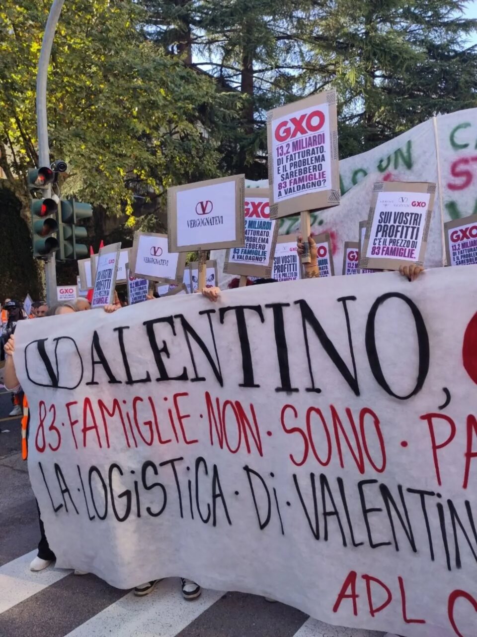 Sindacato di Base ADL Cobas - 83 persone su 109 a rischio licenziamento al magazzino logistico "VALENTINO" a Valdagno (notizia in continuo aggiornamento)