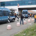 Sindacato di Base ADL Cobas - Gravissimo intervento della polizia contro i lavoratori in lotta alla Fedex Tnt di Peschiera Borromeo