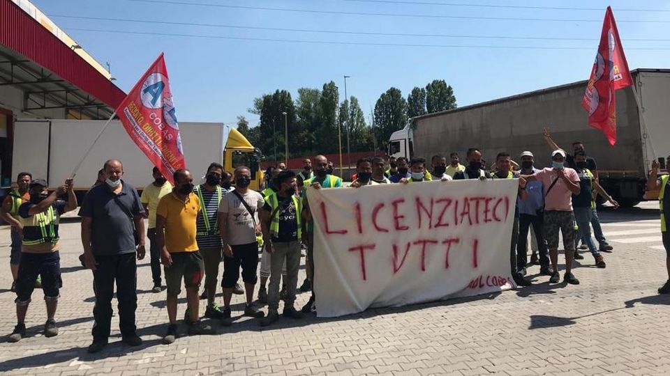Sindacato di Base ADL Cobas - Vittoria dei facchini del magazzino Tigotà: dopo 4 giorni di sciopero e presidi a Padova e Broni Log Up ha ritirato i 12 licenziamenti.