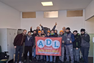 Sindacato di Base ADL Cobas - Premi di Natale e miglioramenti contrattuali nei magazzini Arco e Kimono. Due importanti vittorie grazie alla determinazione dei lavoratori uniti!