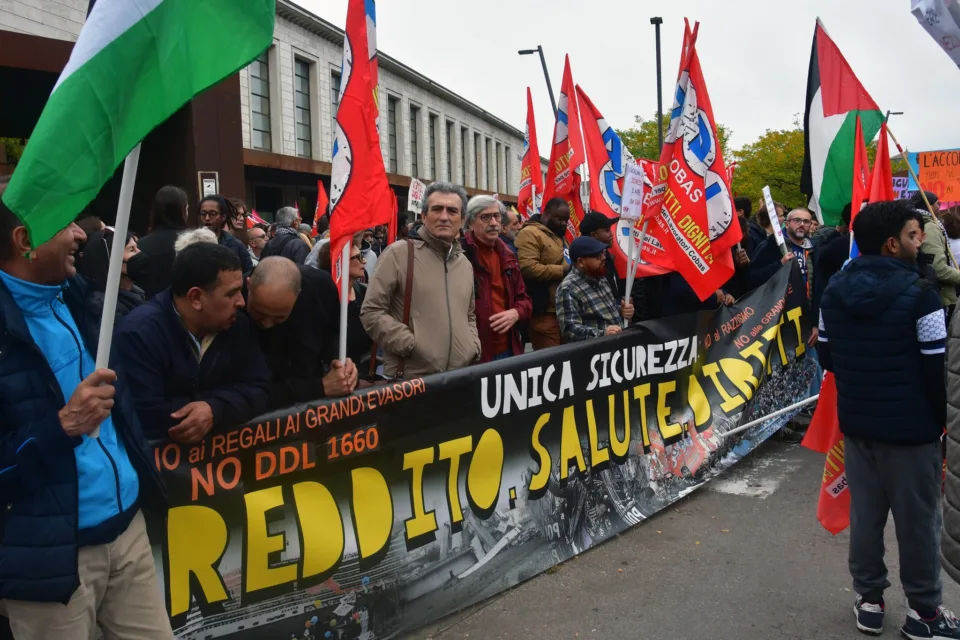 Sindacato di Base ADL Cobas - Padova - Più di 5000 contro il DDL Sicurezza e per costruire un opposizione sociale al Governo